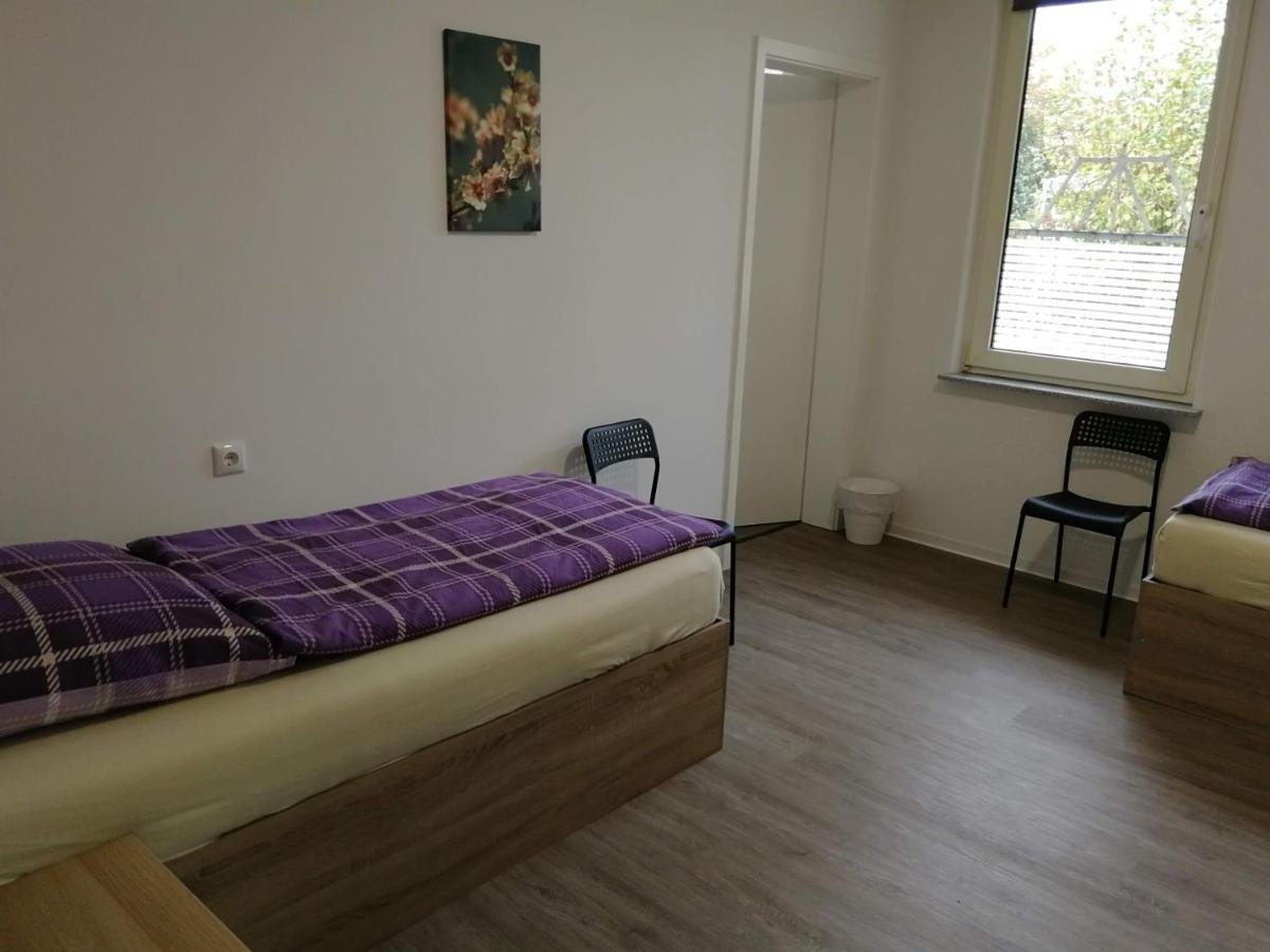 Haupthaus Moeblierte Zimmer Mit Eigenem Bad Uelzen Bagian luar foto